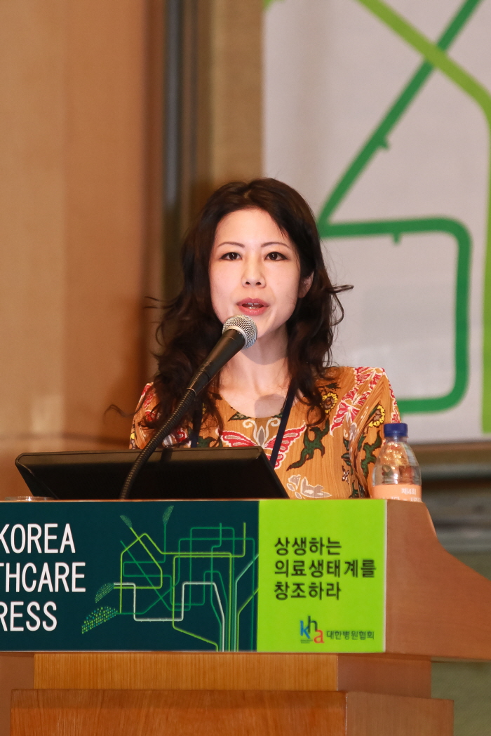 크기변환_릴린_리앙(베이징대학교_건강증진학과_조교수,_중국).jpg